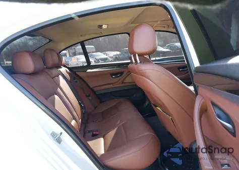 2014 BMW 535 D xDrive из США, поврежденный, VIN WBAFV3C52ED684275